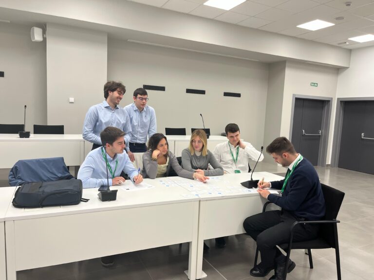 Imagen de WhatsApp 2025-04-28 a las 09.41.04_49bef1b5