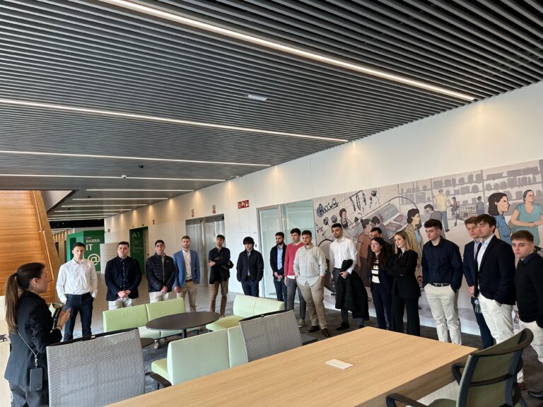 Imagen de WhatsApp 2025-04-28 a las 10.54.27_de87d40e